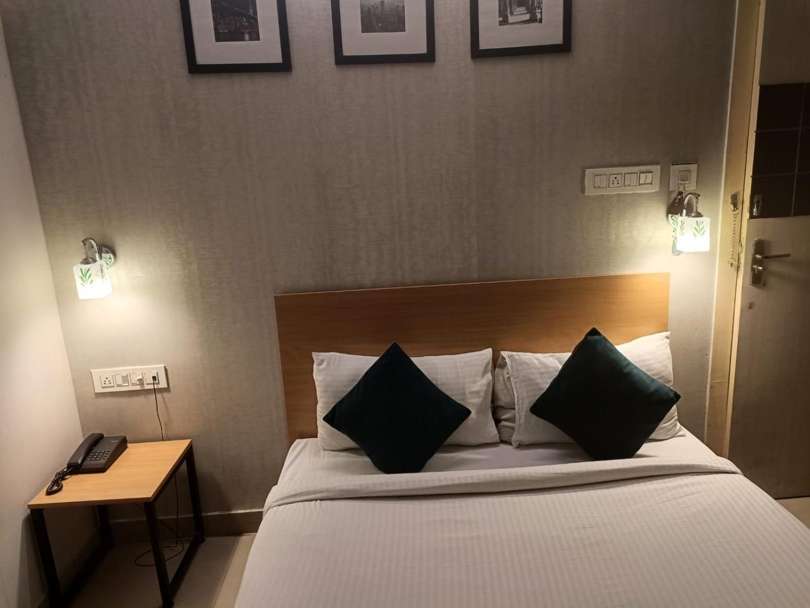 Hotel Mayfair Tower Калькутта Экстерьер фото